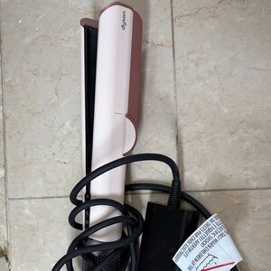 Dyson Air Straight in Pink